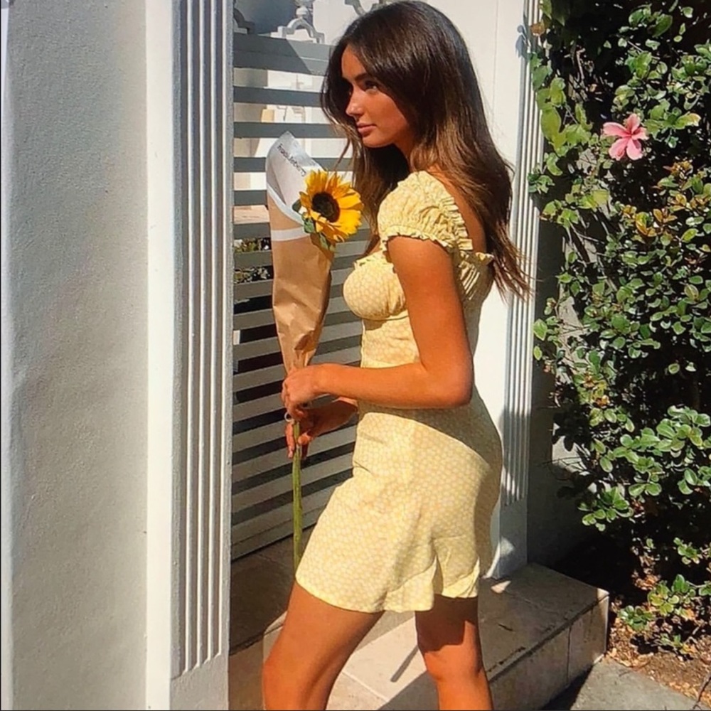 New With Jéan Isabelle Mini Dress (yellow)